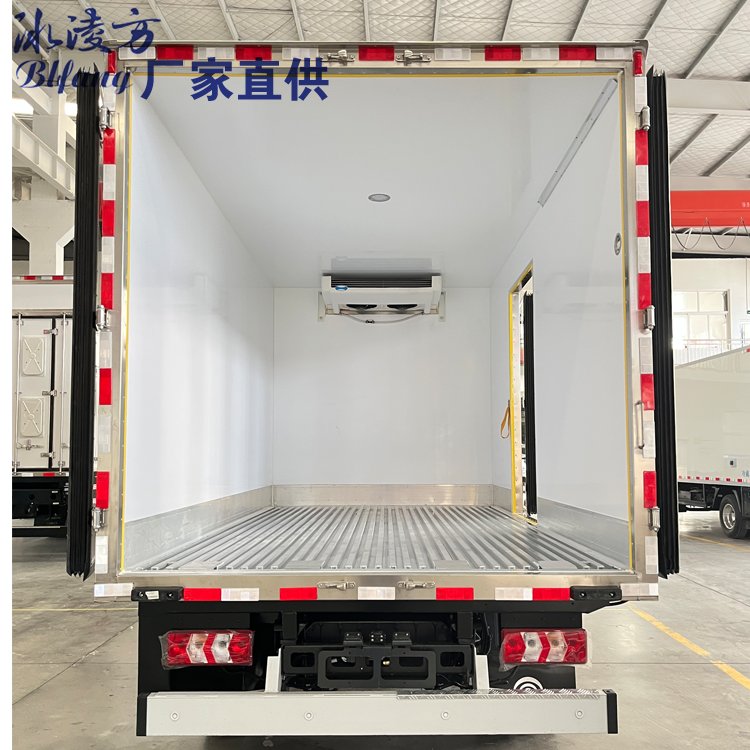 New energy electric refrigerated truck box-1